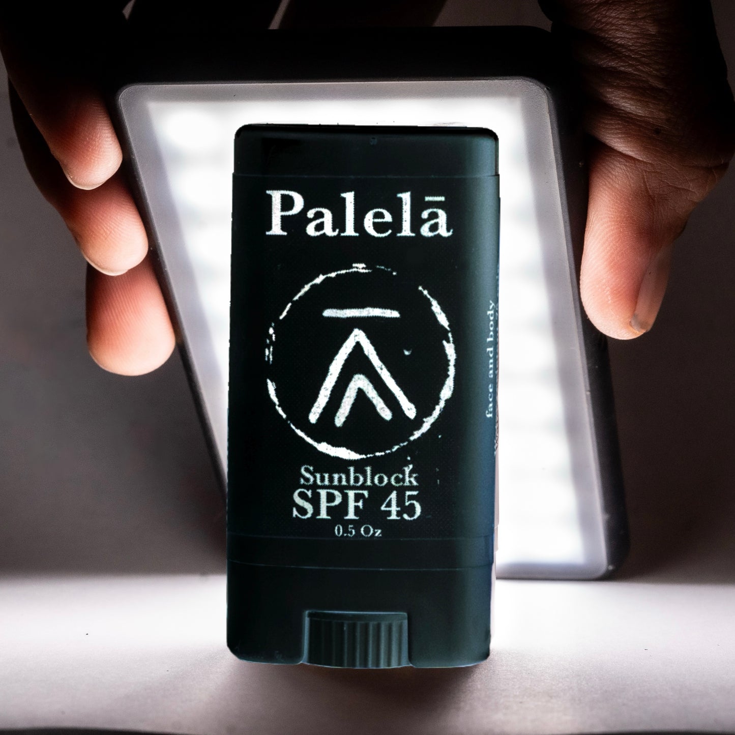 Palelā  Sunblock ☀️45  .05 oz original